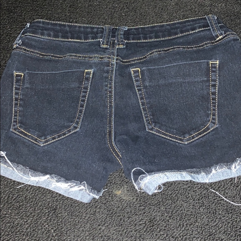 Shorts - Picture 2 of 2